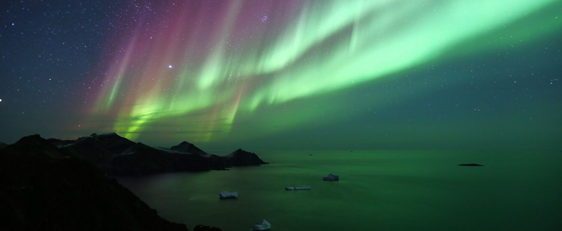 Northern Lights from DYE4. Photo by David Broome